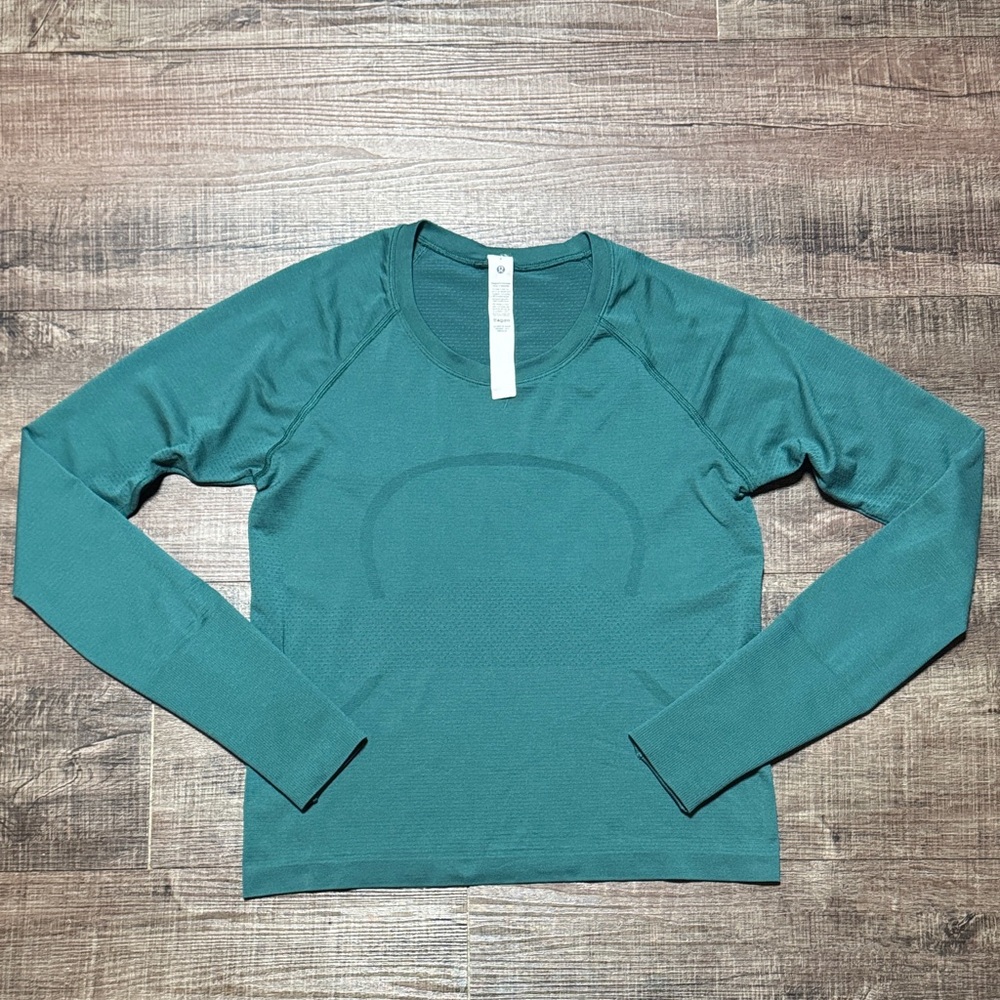 lululemon athletica Long Sleeve Tee in Teal Green